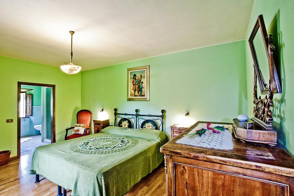 Agriturismo Terra Di Michelangelo Caprese Michelangelo Luaran gambar