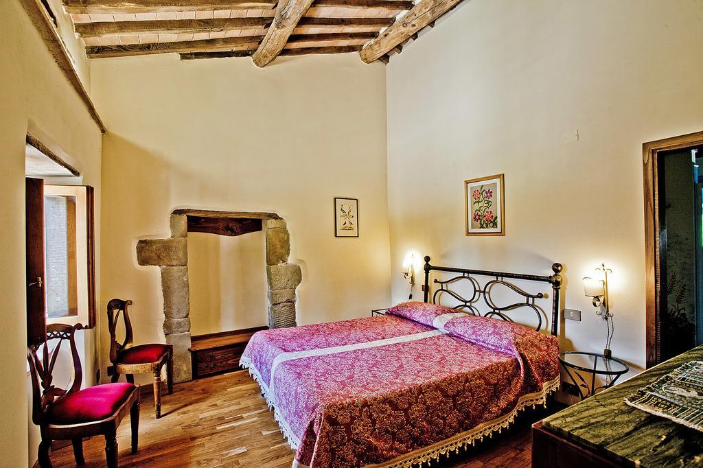 Agriturismo Terra Di Michelangelo Caprese Michelangelo Luaran gambar