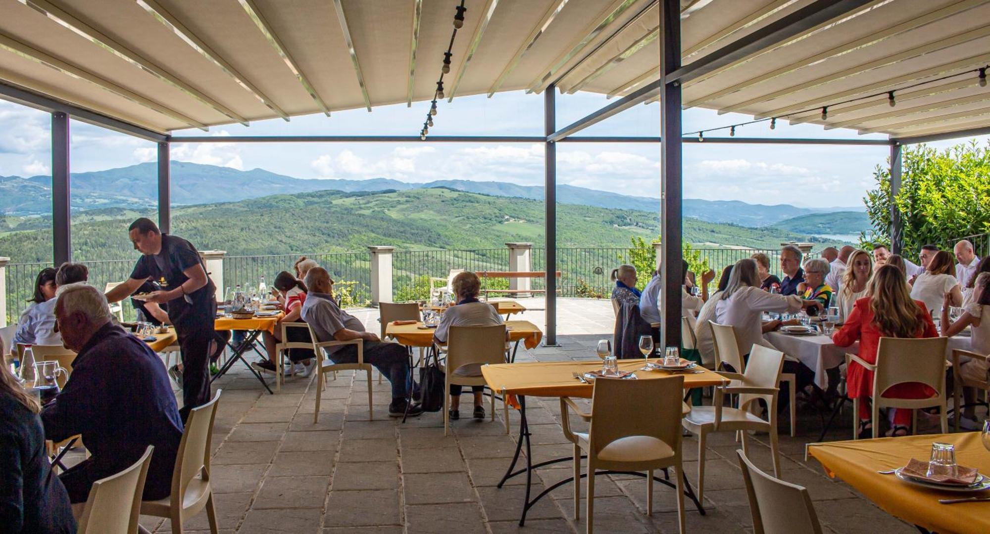 Agriturismo Terra Di Michelangelo Caprese Michelangelo Luaran gambar