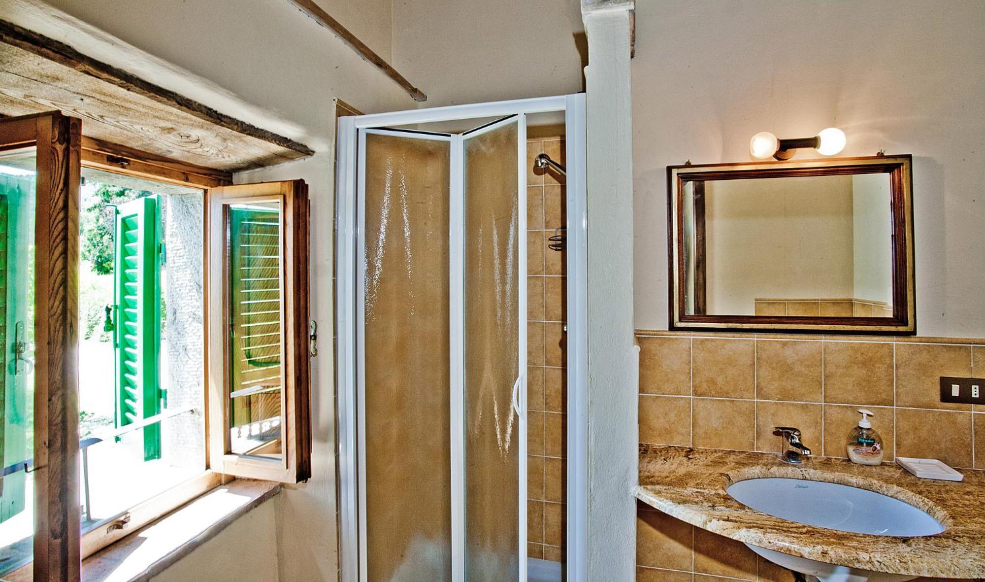 Agriturismo Terra Di Michelangelo Caprese Michelangelo Luaran gambar